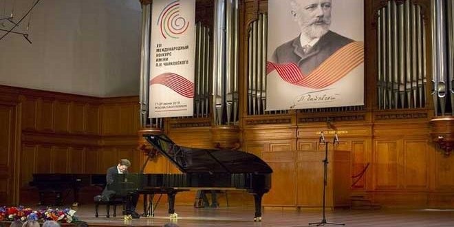        نائبة رئيس الوزراء ووزيرة  الثقافة ومسؤولين  على مسارح كبرى واشهر الفنانين الروس في مسابقة  "تشايكوفسكي" الموسيقية الدولية